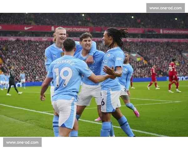 曼城确认刘易斯红牌停赛两场 世俱杯关键战迎大规模轮换