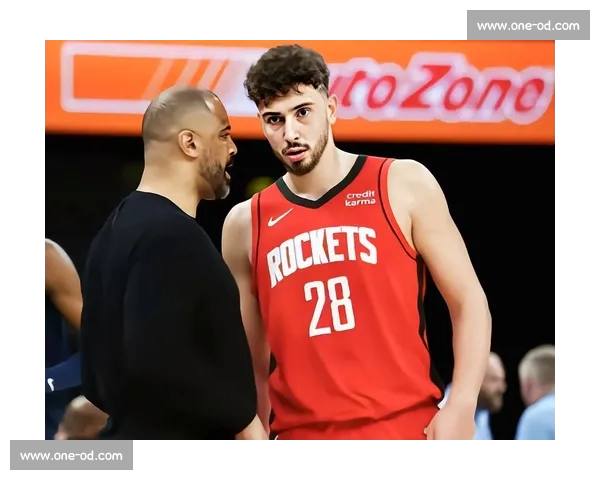 火箭欲交易 “白魔” 惠特摩尔,瞄准顶级 3D 侧翼冲击总冠军 火箭欲交易 “白魔” 惠特摩尔,瞄准顶级 3D 侧翼冲击总冠军