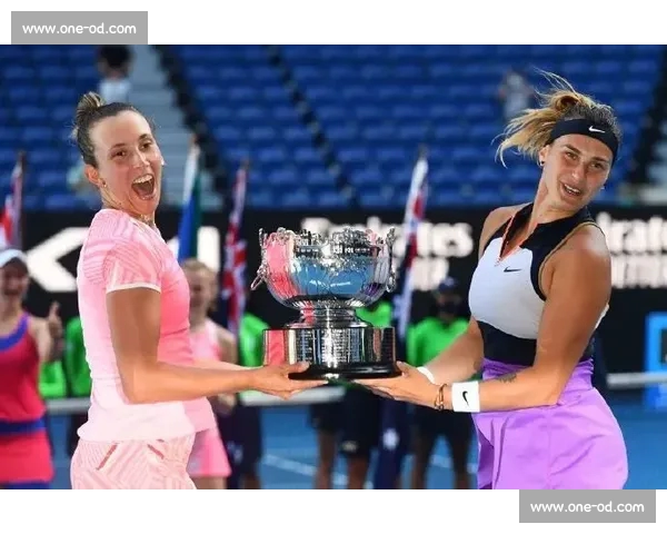 王欣瑜首胜 TOP20!2-0 横扫卡萨金娜,下轮挑战新科法网冠军高芙