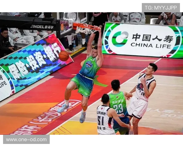CBA球员数据排行榜:得分、篮板、助攻 CBA球员数据排行榜:得分、篮板、助攻